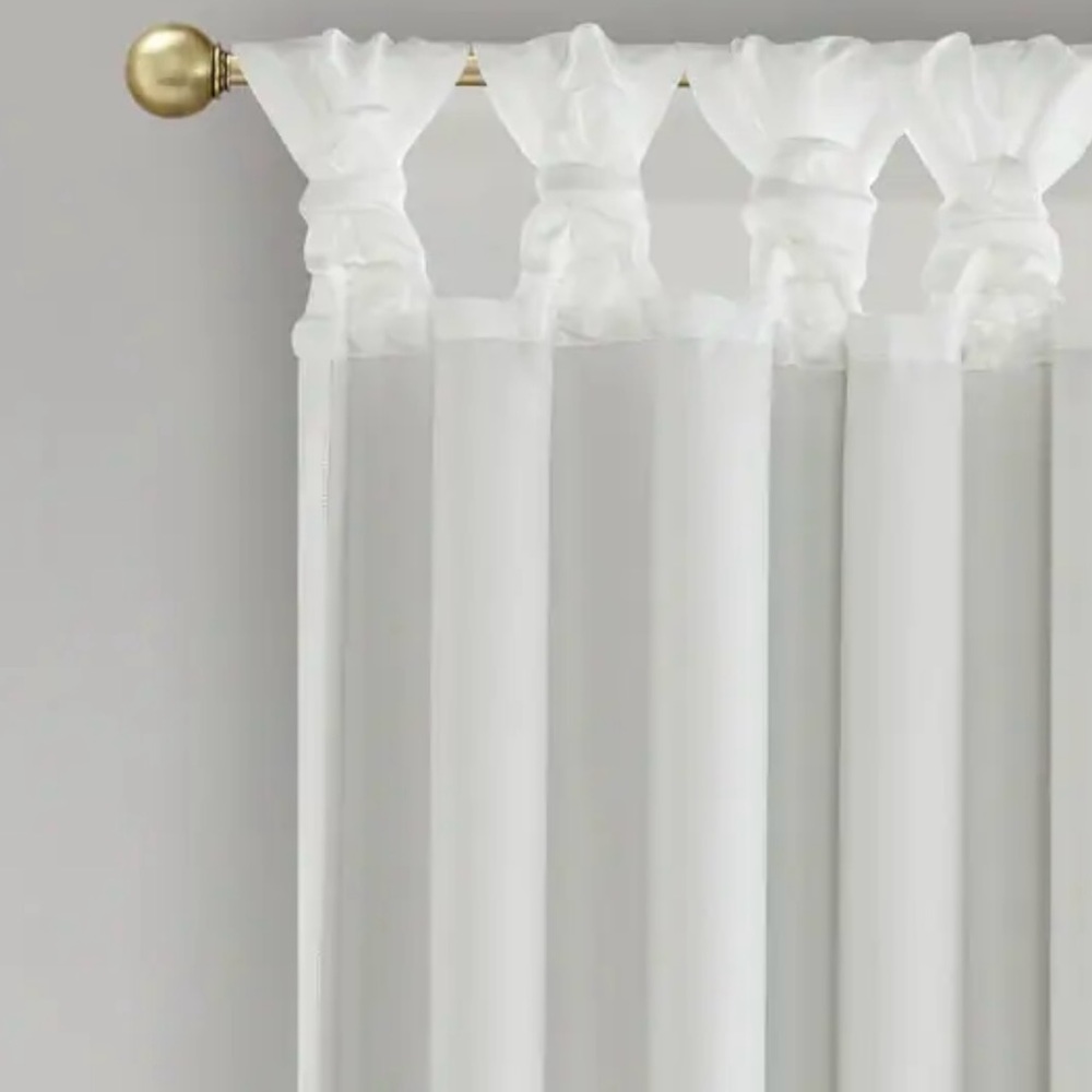 Madison Park Natalie Twist Tab Total Blackout Window Curtain Panel 50x84 4Panels - Picture 2 of 10